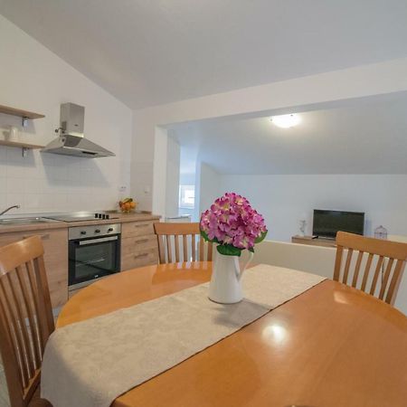 Middle Istra Apartman Pazin Kültér fotó