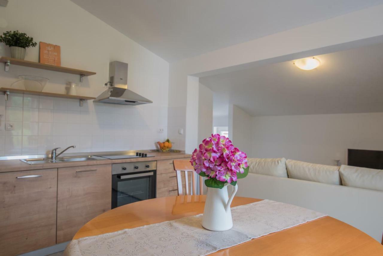 Middle Istra Apartman Pazin Kültér fotó