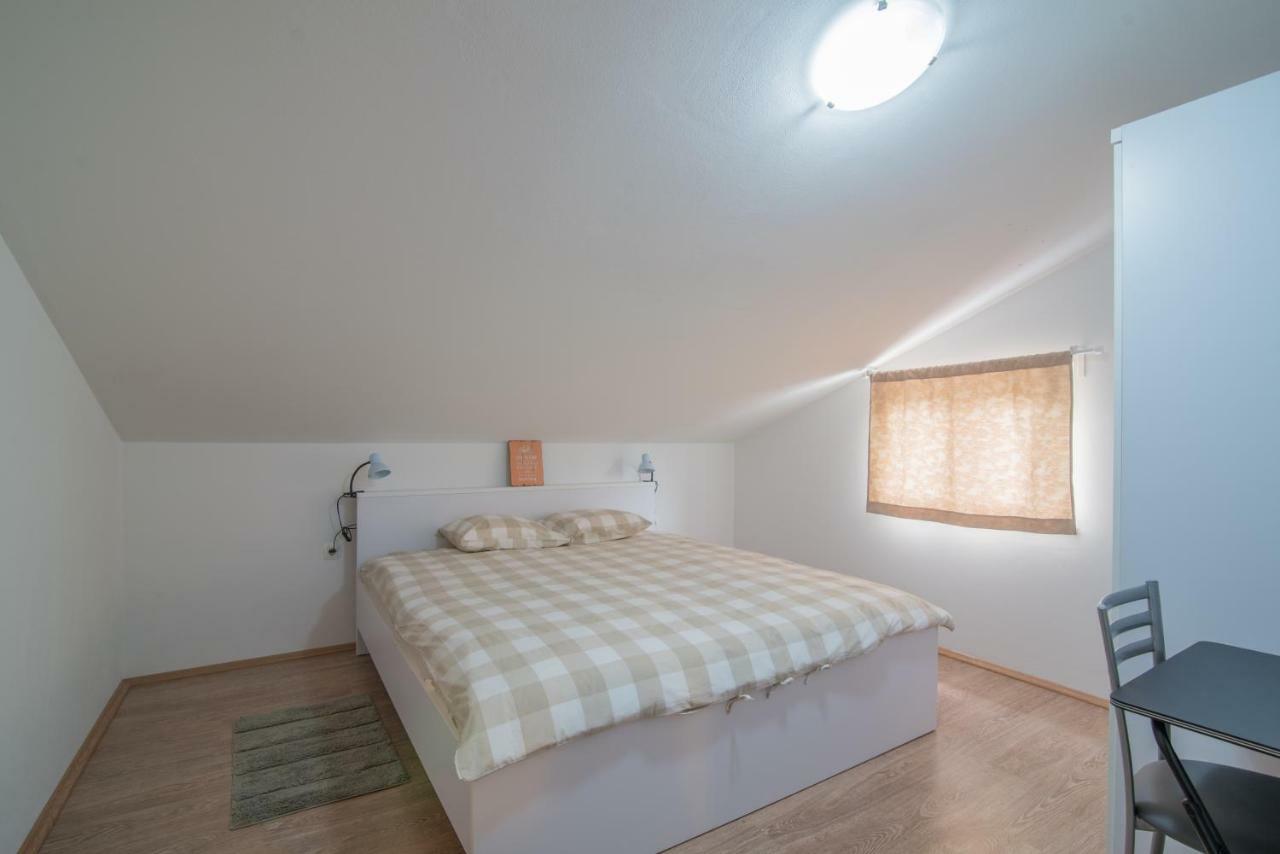 Middle Istra Apartman Pazin Kültér fotó