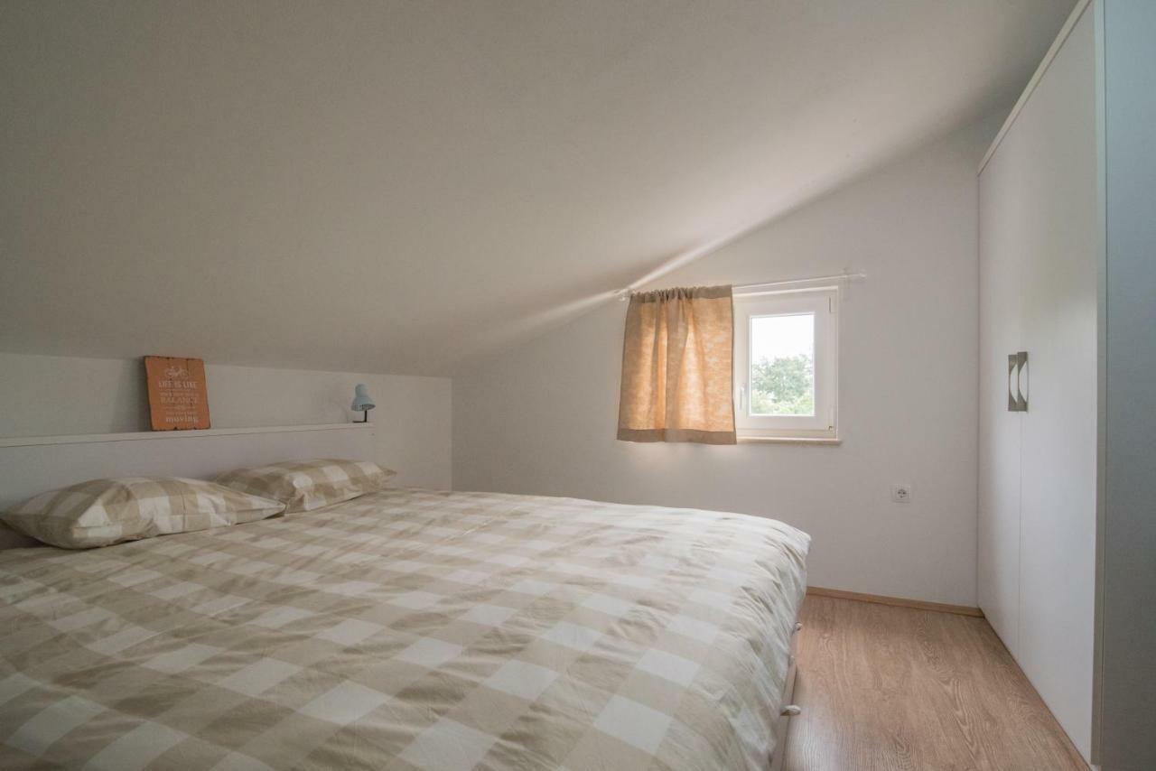 Middle Istra Apartman Pazin Kültér fotó