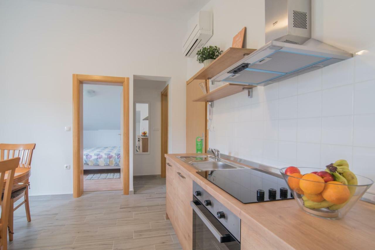 Middle Istra Apartman Pazin Kültér fotó