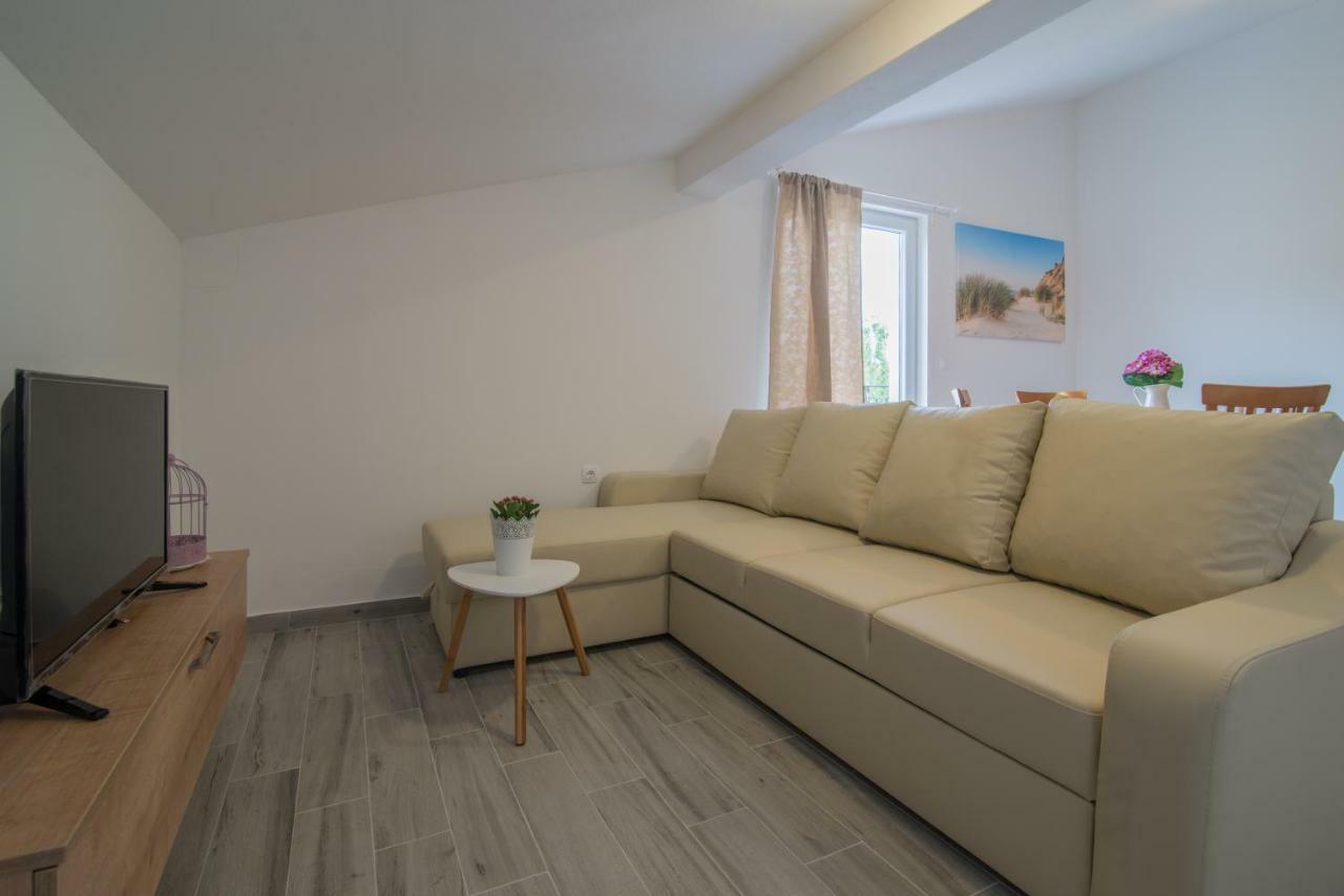 Middle Istra Apartman Pazin Kültér fotó