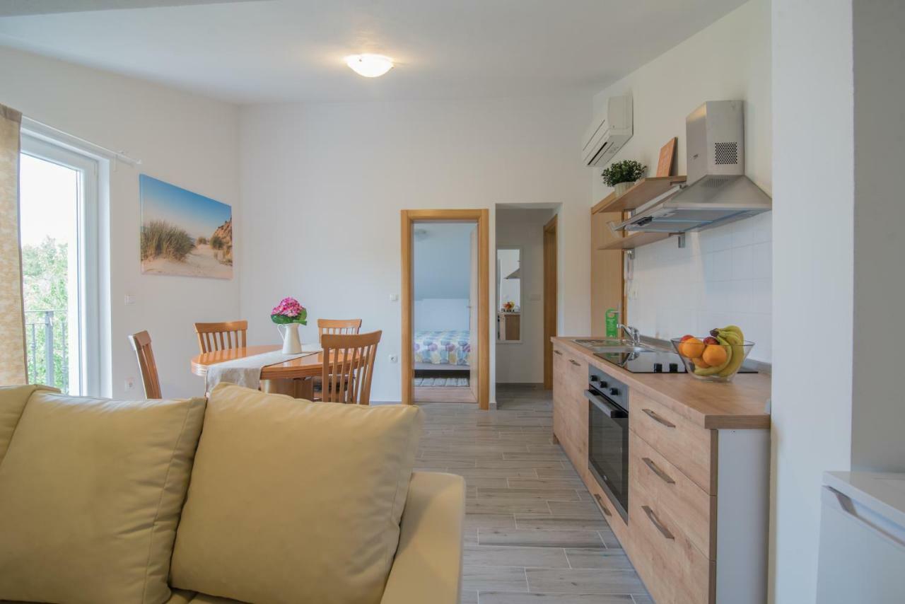 Middle Istra Apartman Pazin Kültér fotó